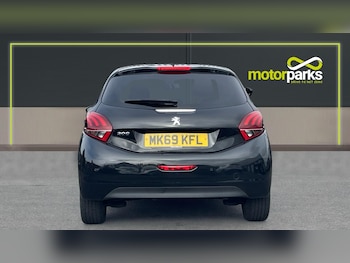 Used Peugeot 208 2019 for sale - 76305222: Photo