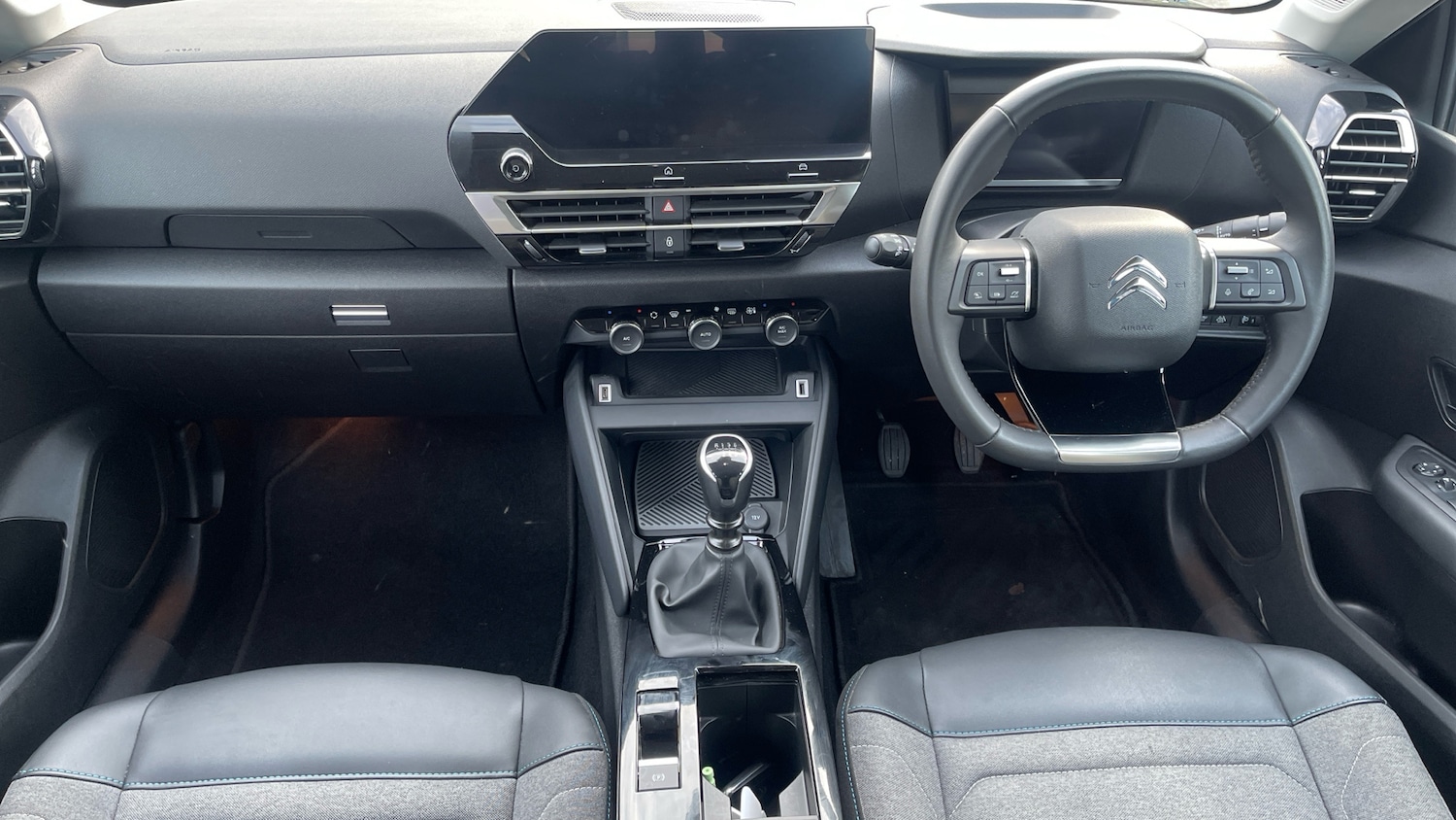 Used Citroen C4 2022 for sale - 76368849: Photo 11