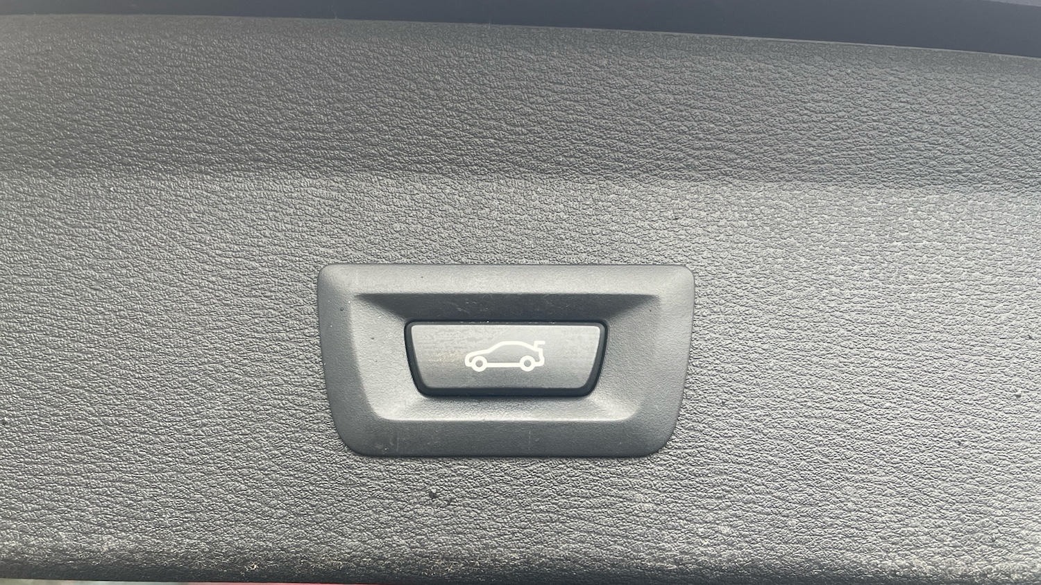 Used BMW X1 2015 for sale - 76799453: Photo 21