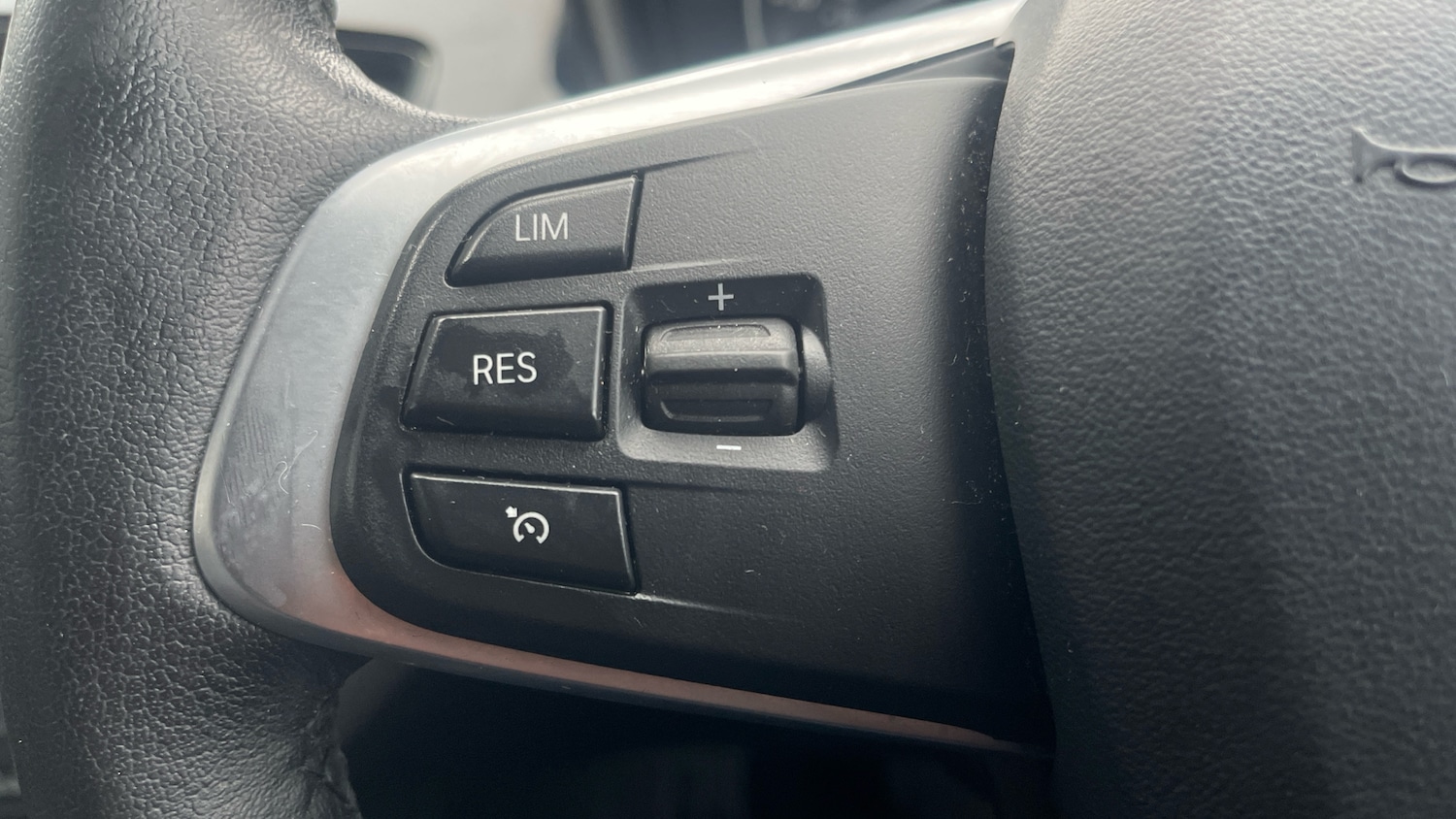 Used BMW X1 2015 for sale - 76799453: Photo 24