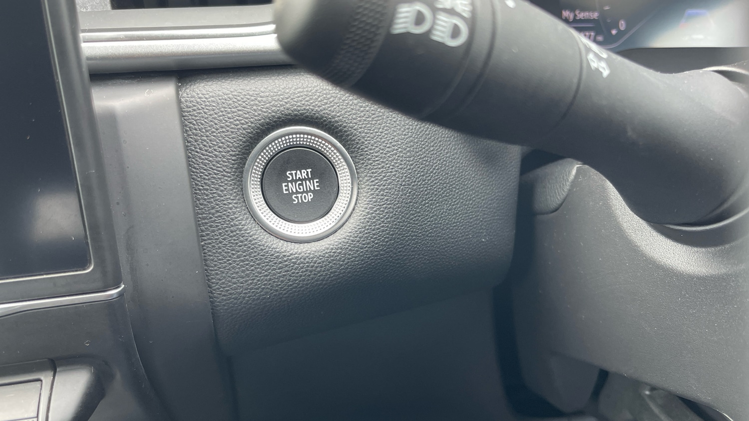 Used Renault Captur 2024 for sale - 76455017: Photo 23