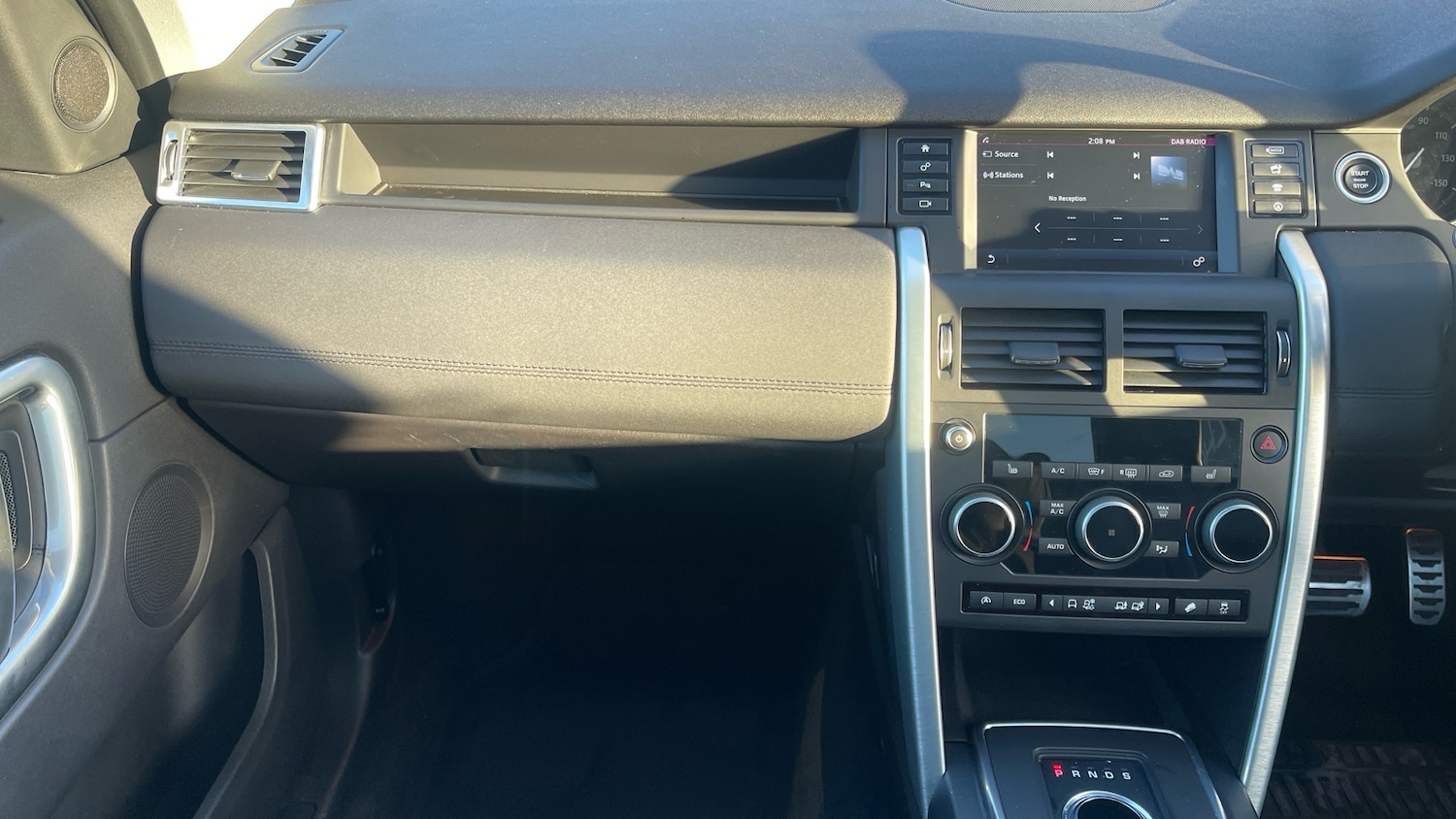 Used Land Rover Discovery Sport 2016 for sale - 77028209: Photo 12