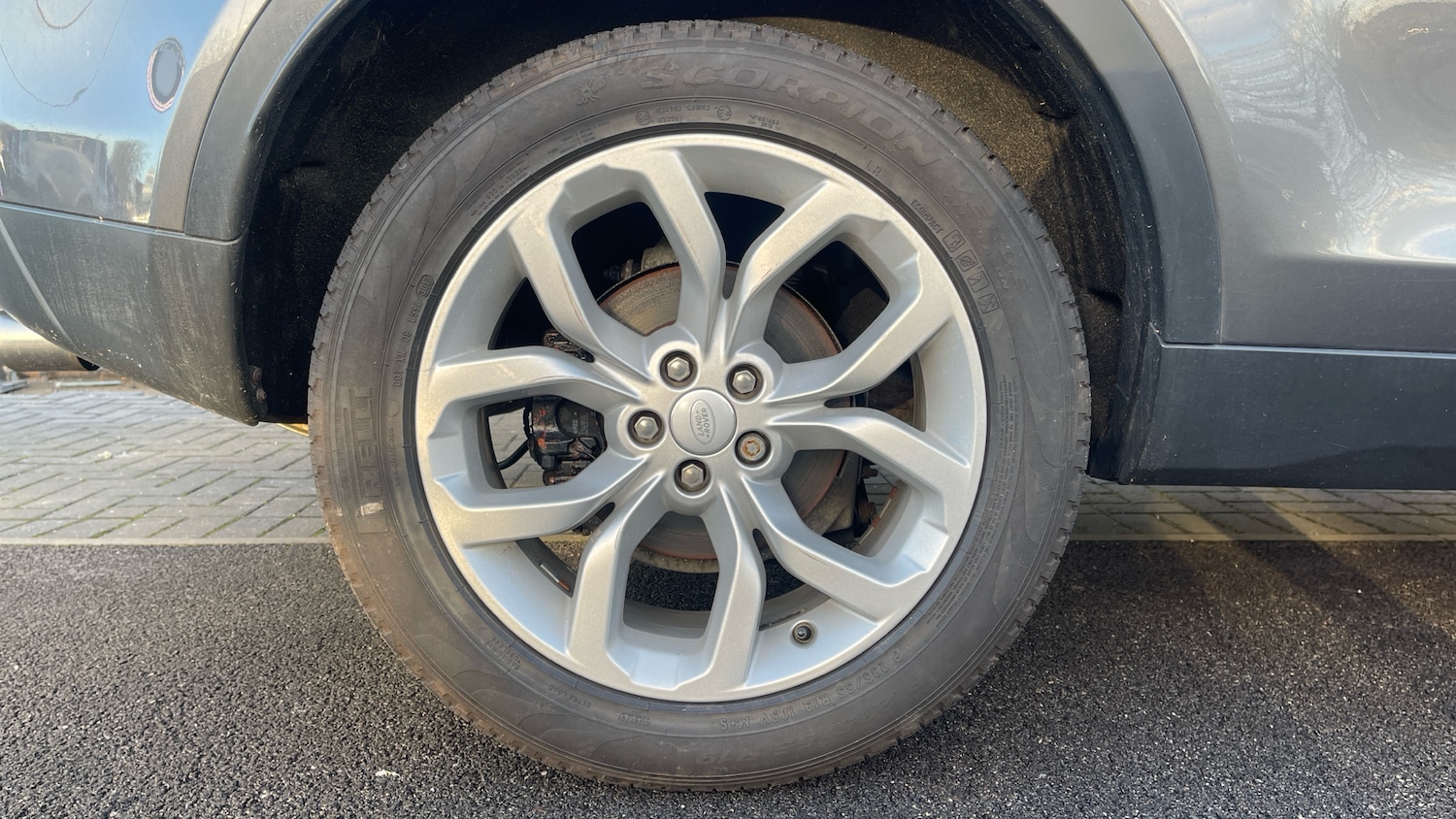 Used Land Rover Discovery Sport 2016 for sale - 77028209: Photo 19