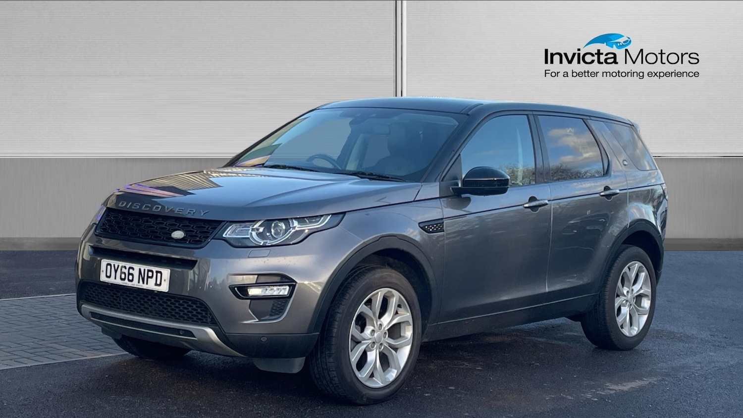Used Land Rover Discovery Sport 2016 for sale - 77028209: Photo 7