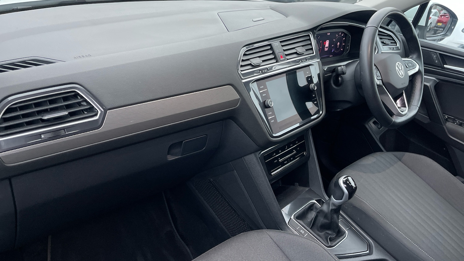 Used Volkswagen Tiguan 2023 for sale - 76470946: Photo 10