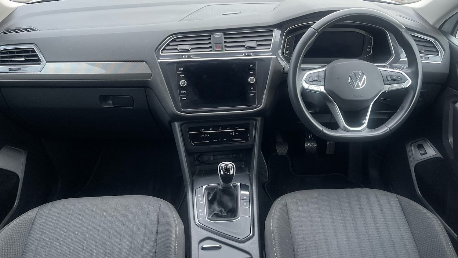 Used Volkswagen Tiguan 2023 for sale - 76470946: Photo 11