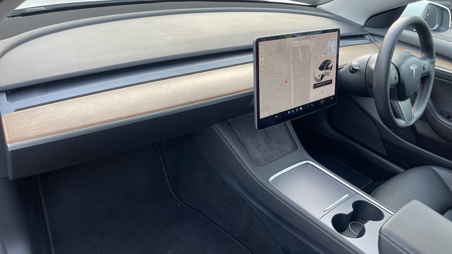 Used Tesla Model 3 2021 for sale - 76267618: Photo 10