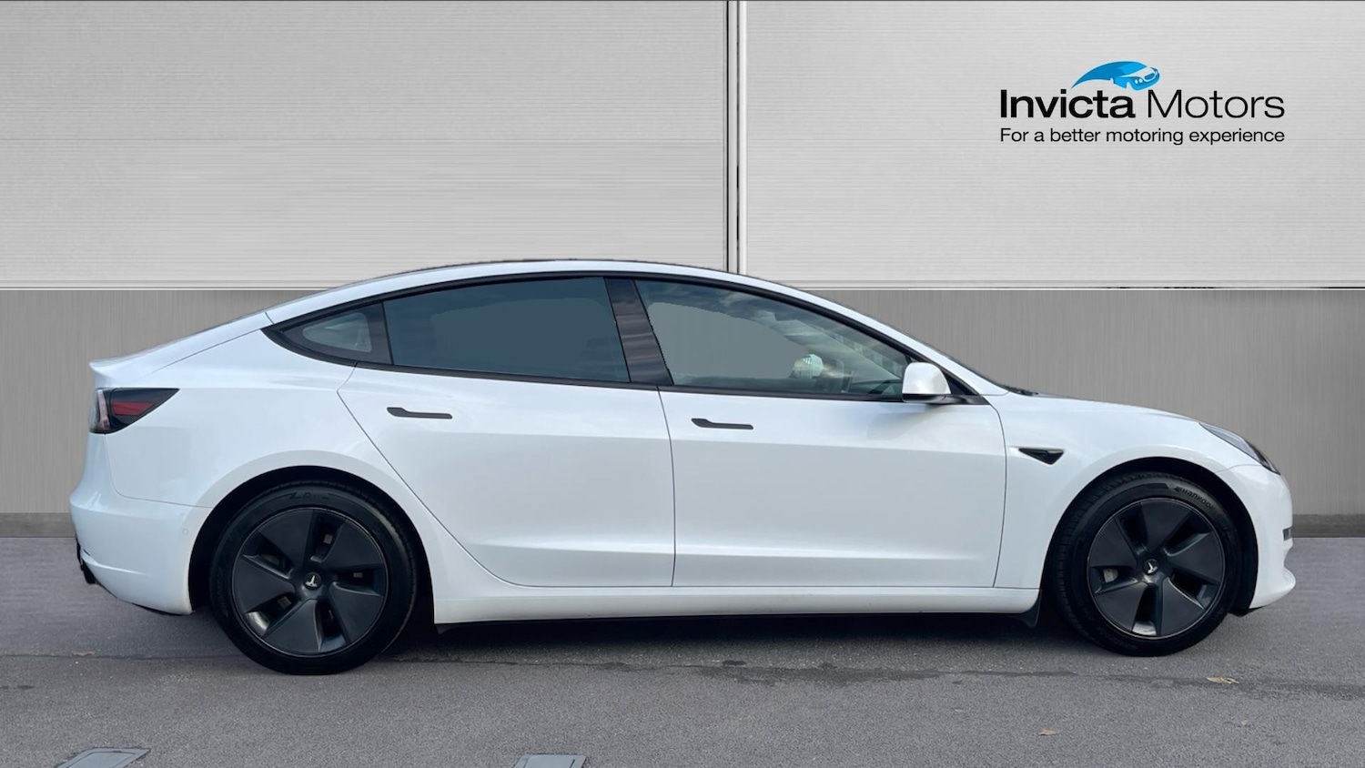 Used Tesla Model 3 2021 for sale - 76267618: Photo 2