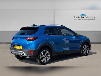Used Kia Stonic 2023 for sale - 79450807: Photo