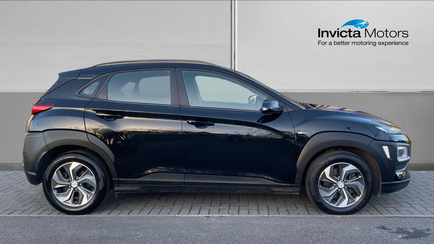 Used Hyundai KONA 2020 for sale - 76864119: Photo 2