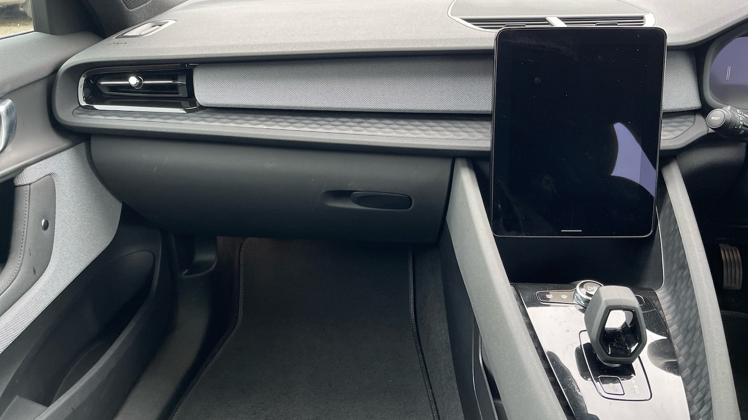 Used Polestar Polestar 2 2023 for sale - 77342740: Photo 12