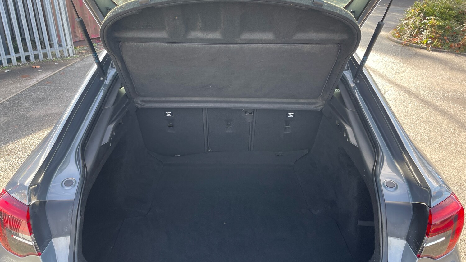 Used Vauxhall Insignia 2019 for sale - 76346944: Photo 15