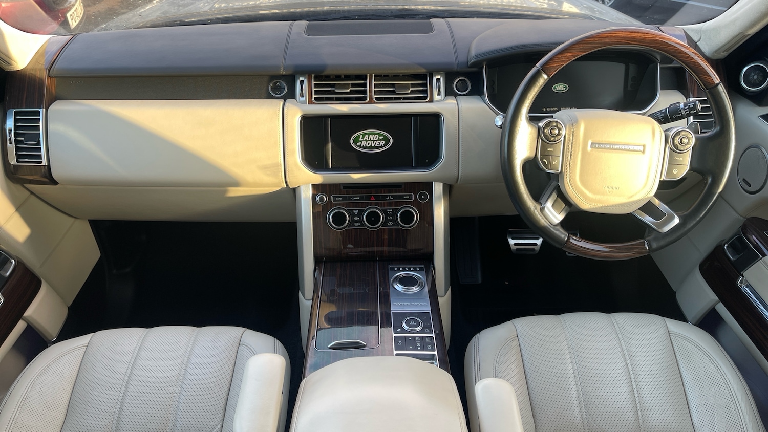 Used Land Rover Range Rover 2014 for sale - 77028202: Photo 11