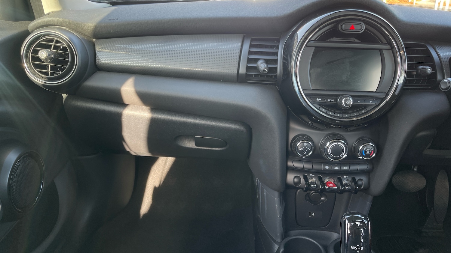 Used MINI Hatch 2020 for sale - 76368825: Photo 12