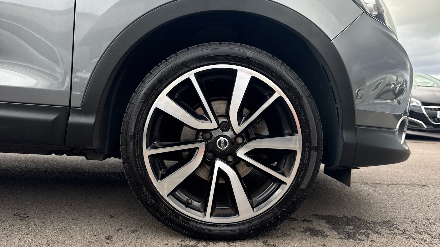 Used Nissan Qashqai 2017 for sale - 76346941: Photo 17