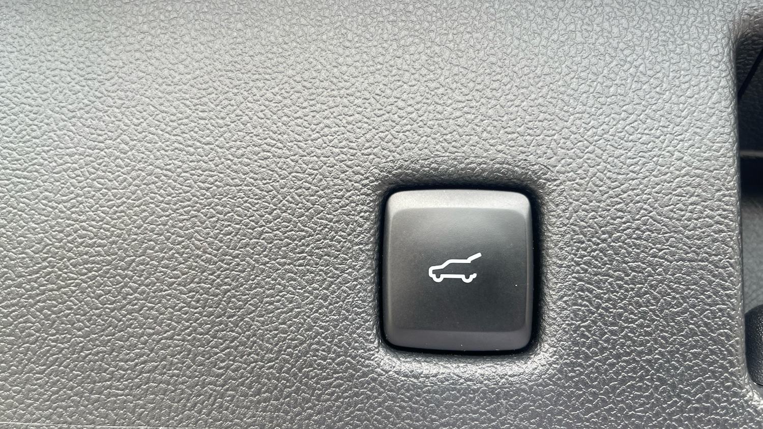 Used Ford Kuga 2023 for sale - 75898998: Photo 22