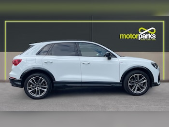 Used Audi Q3 2023 for sale - 75644500: Photo
