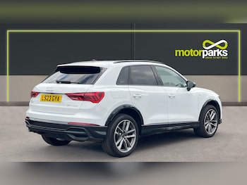 Used Audi Q3 2023 for sale - 75644500: Photo