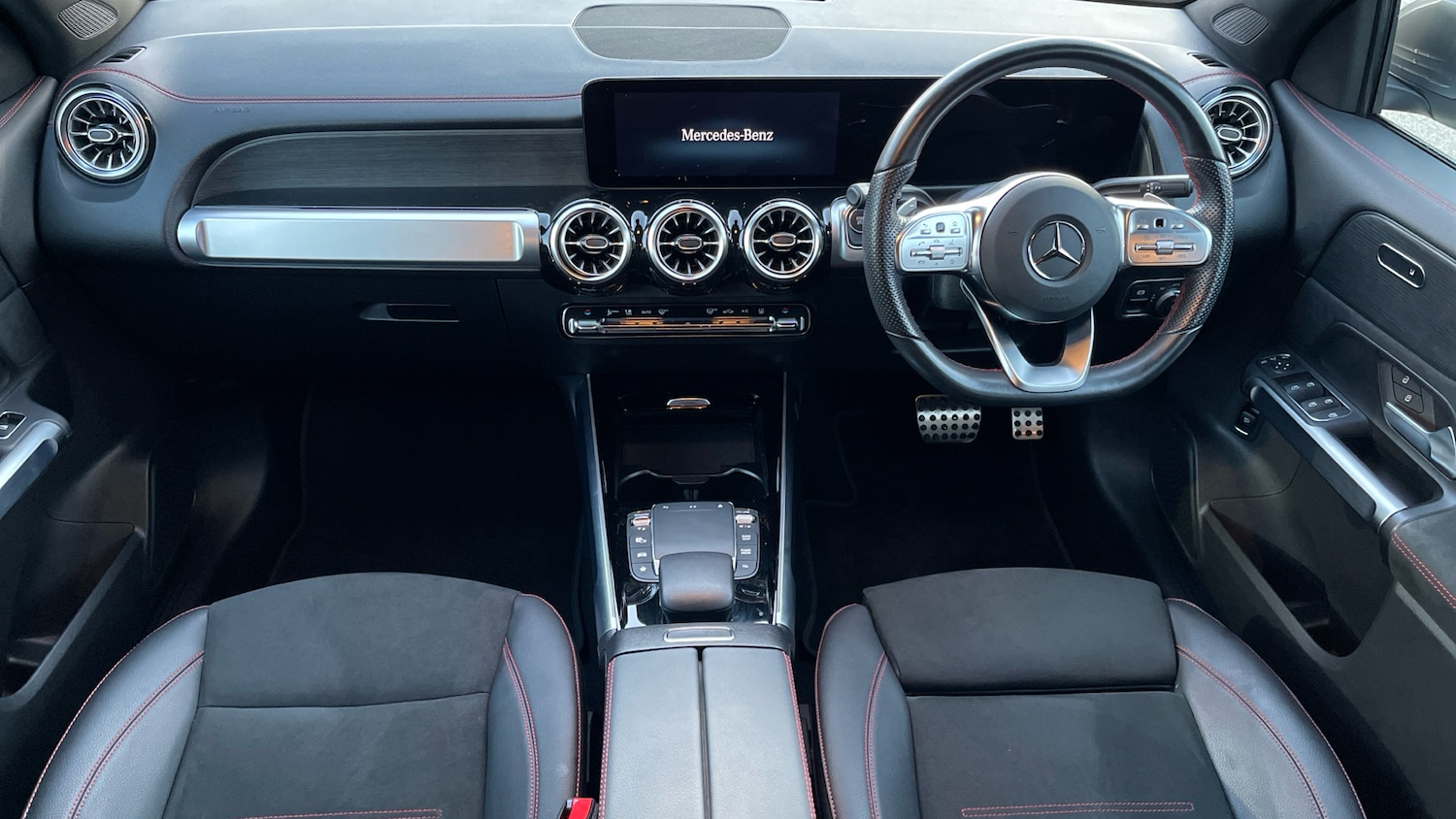 Used Mercedes-Benz EQB 2023 for sale - 77201390: Photo 11