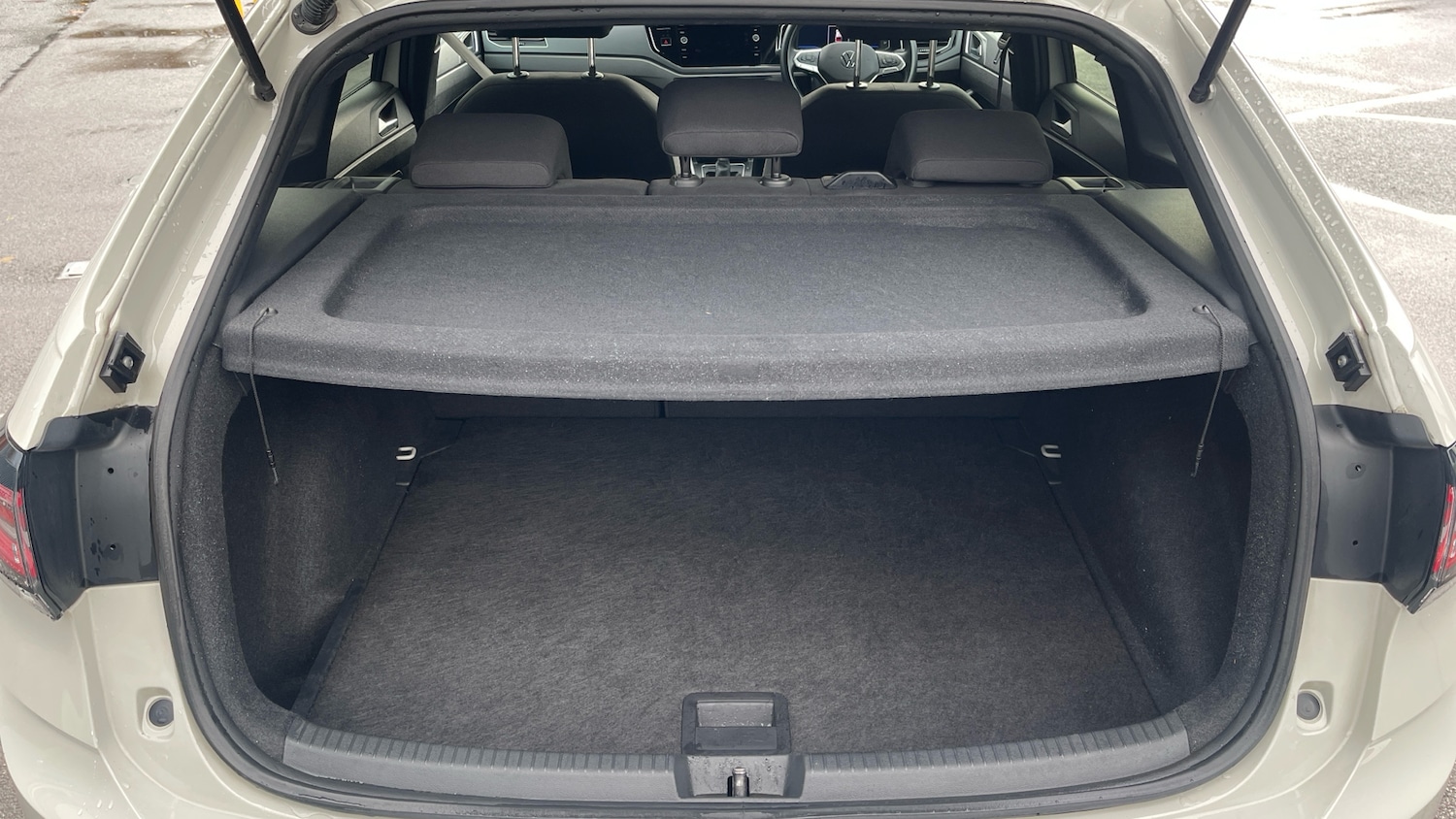 Used Volkswagen Taigo 2023 for sale - 76864100: Photo 15