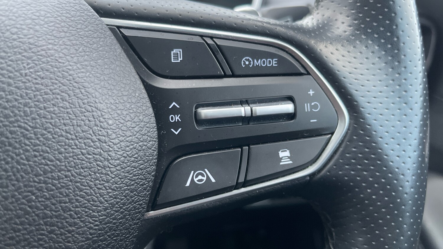 Used Hyundai Santa Fe 2021 for sale - 77584284: Photo 23