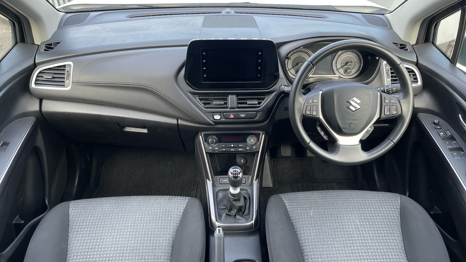 Used Suzuki SX4 S-Cross 2023 for sale - 76368847: Photo 11