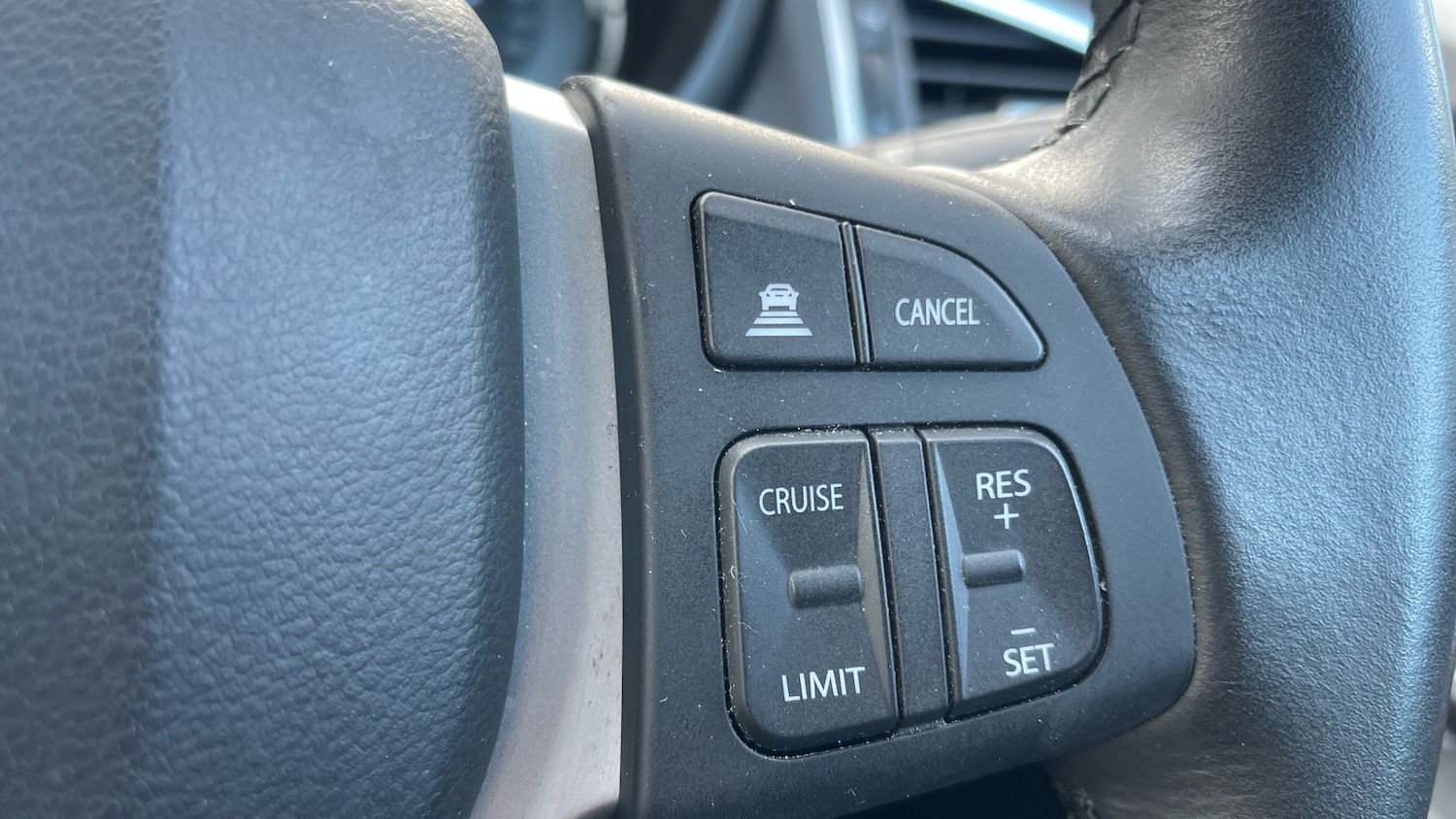 Used Suzuki SX4 S-Cross 2023 for sale - 76368847: Photo 23