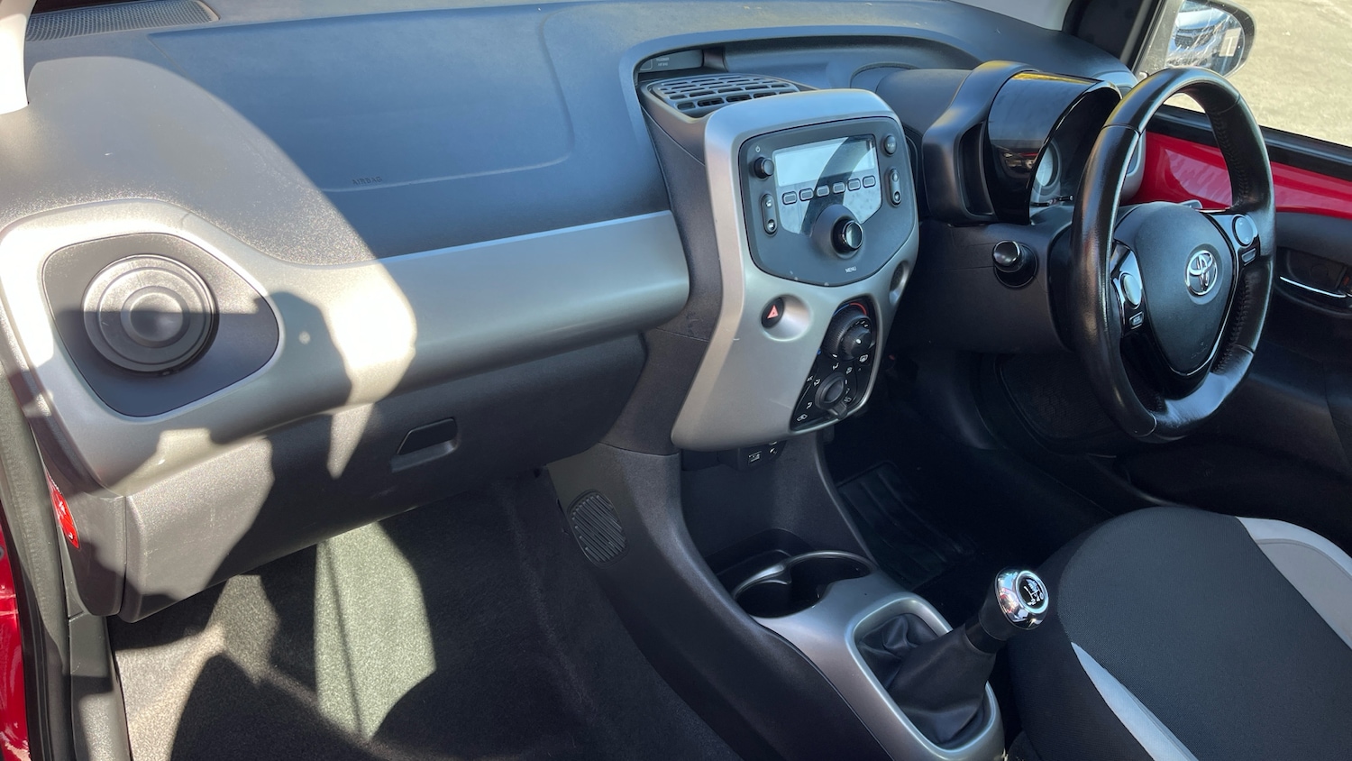 Used Toyota AYGO 2018 for sale - 75925313: Photo 10