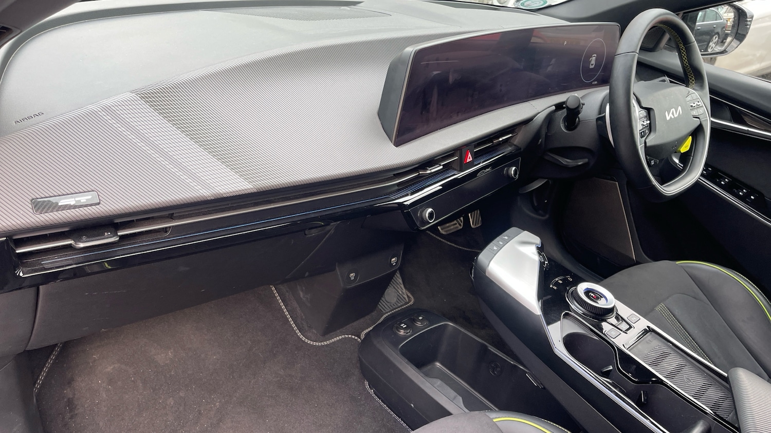 Used Kia EV6 2023 for sale - 77072995: Photo 10