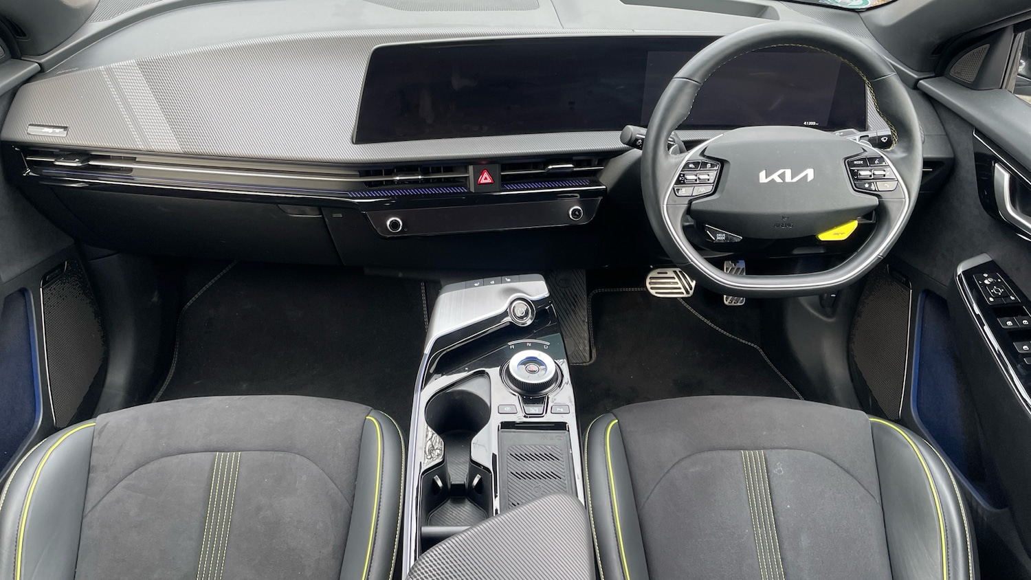 Used Kia EV6 2023 for sale - 77072995: Photo 11