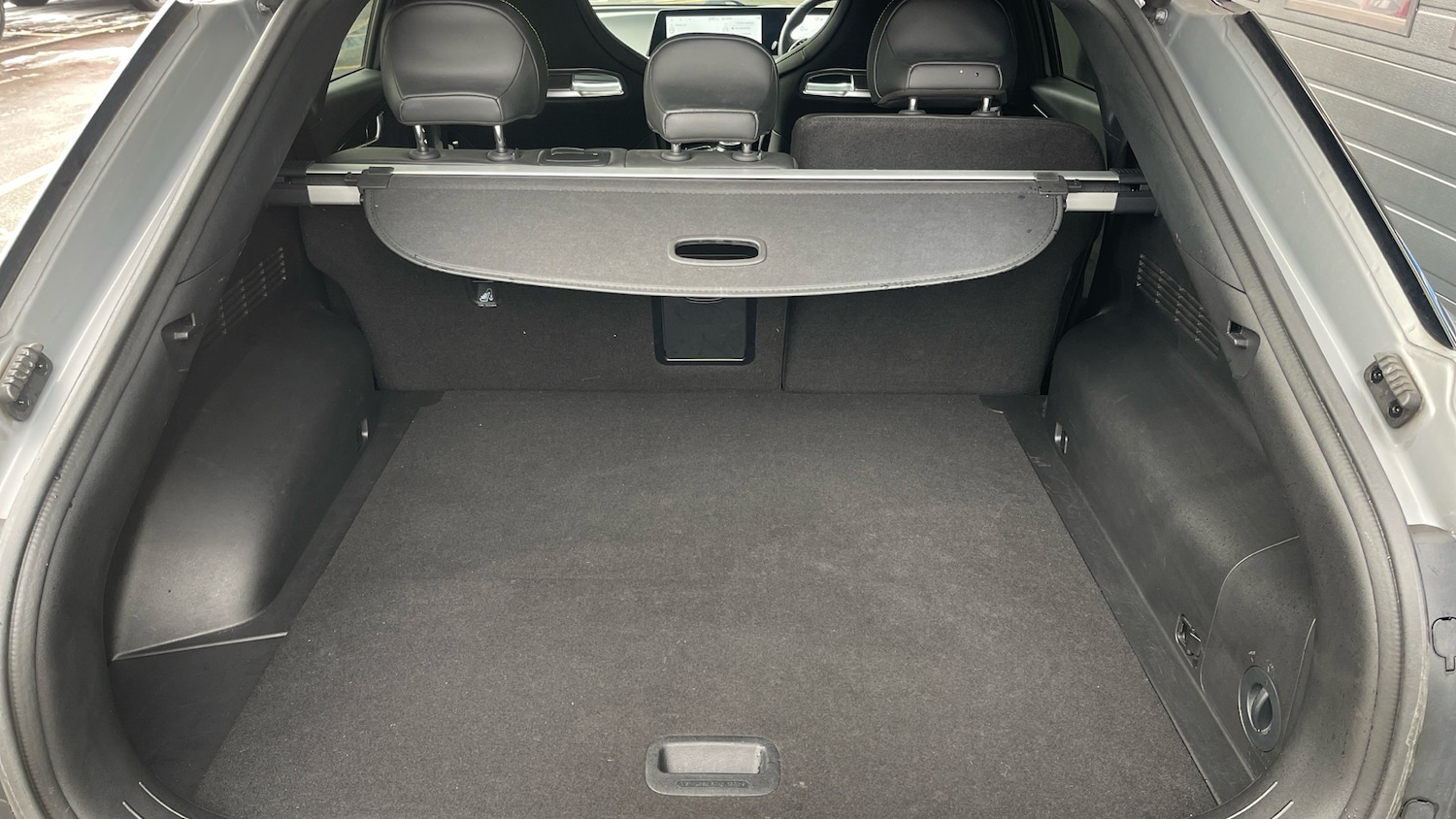 Used Kia EV6 2023 for sale - 77072995: Photo 15