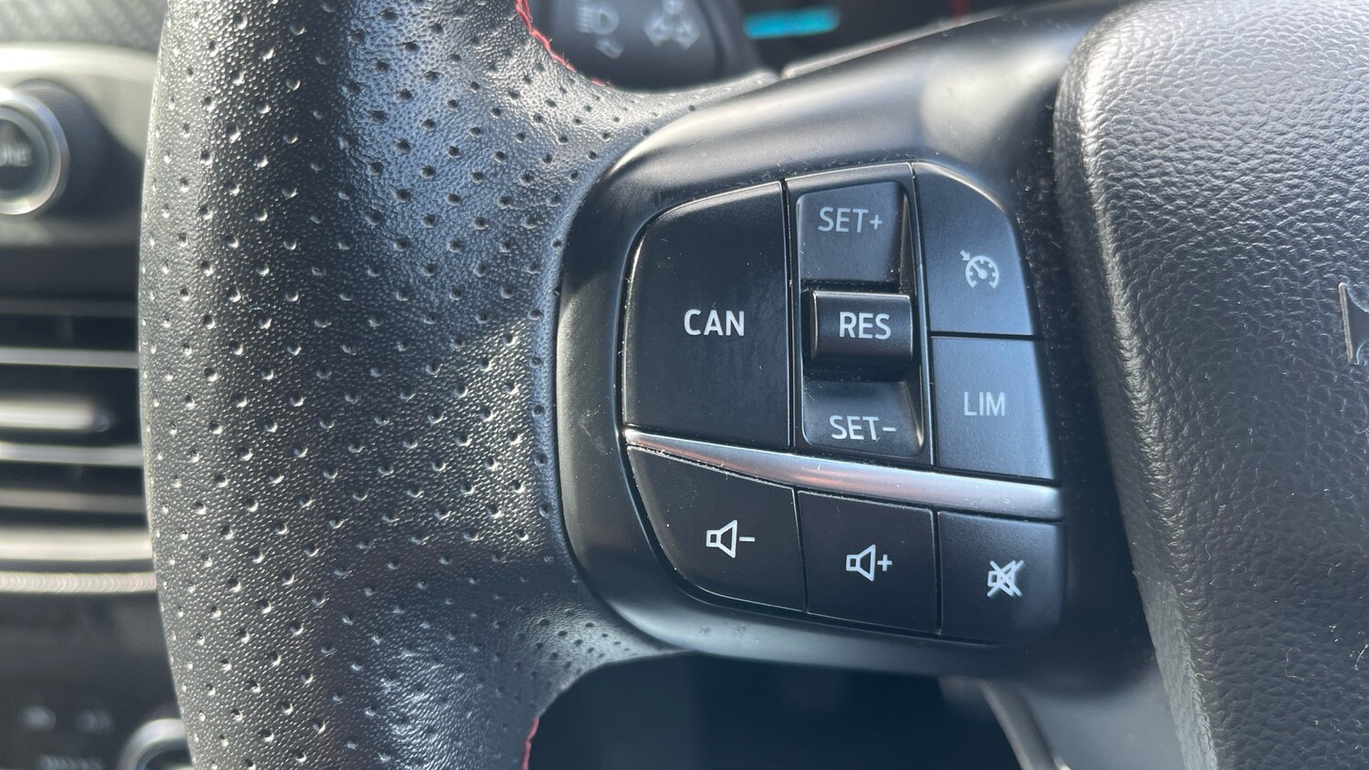 Used Ford Focus 2019 for sale - 78070226: Photo 21