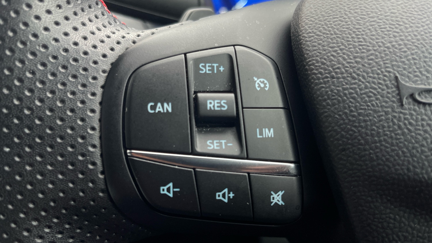 Used Ford Puma 2023 for sale - 76687039: Photo 23