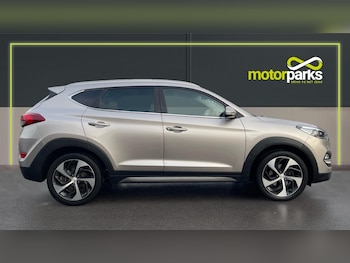 Used Hyundai TUCSON 2017 for sale - 76536411: Photo