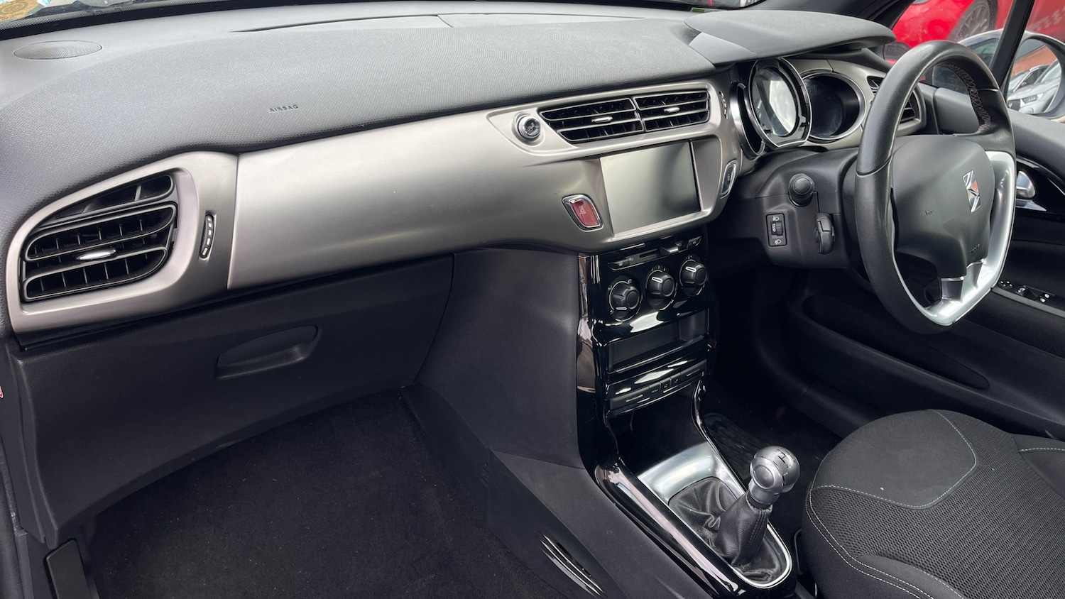 Used DS Automobiles DS 3 2016 for sale - 76324919: Photo 10