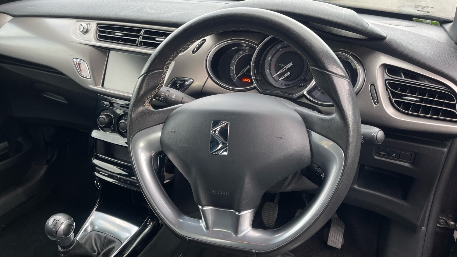 Used DS Automobiles DS 3 2016 for sale - 76324919: Photo 9