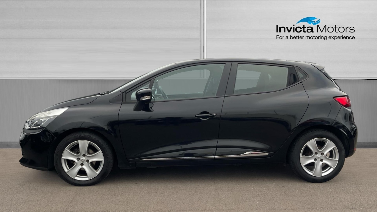 Used Renault Clio 2015 for sale - 77140542: Photo 6