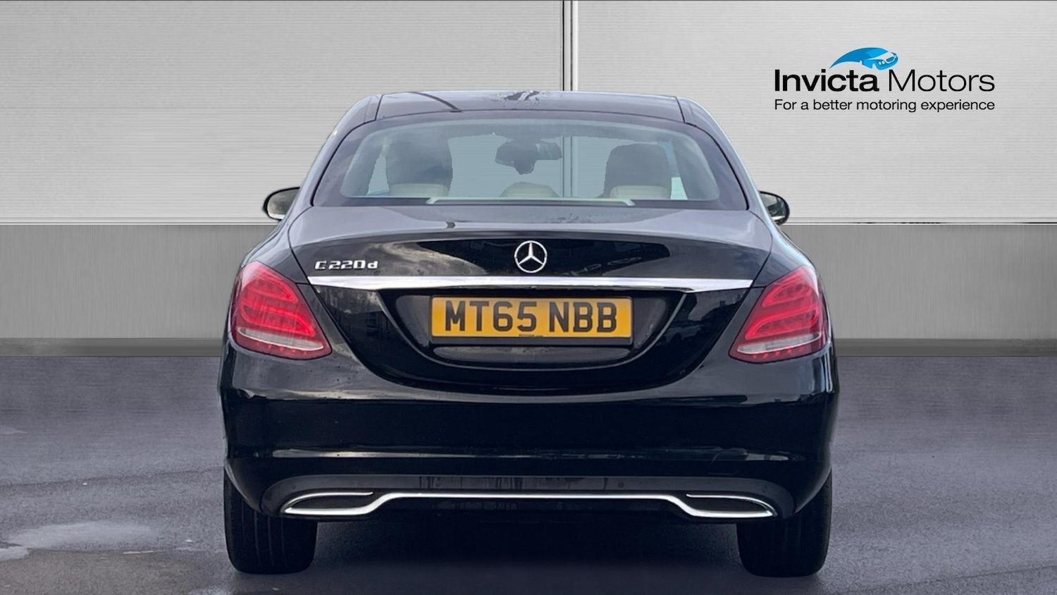 Used Mercedes-Benz C Class 2015 for sale - 77303498: Photo 4