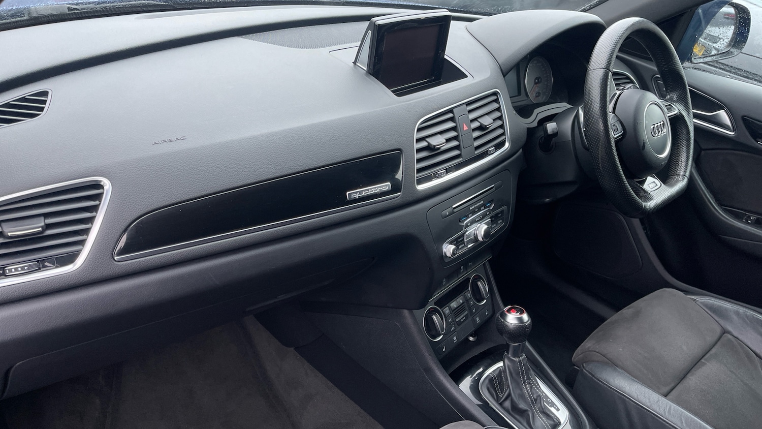 Used Audi RS Q3 2015 for sale - 76784844: Photo 10