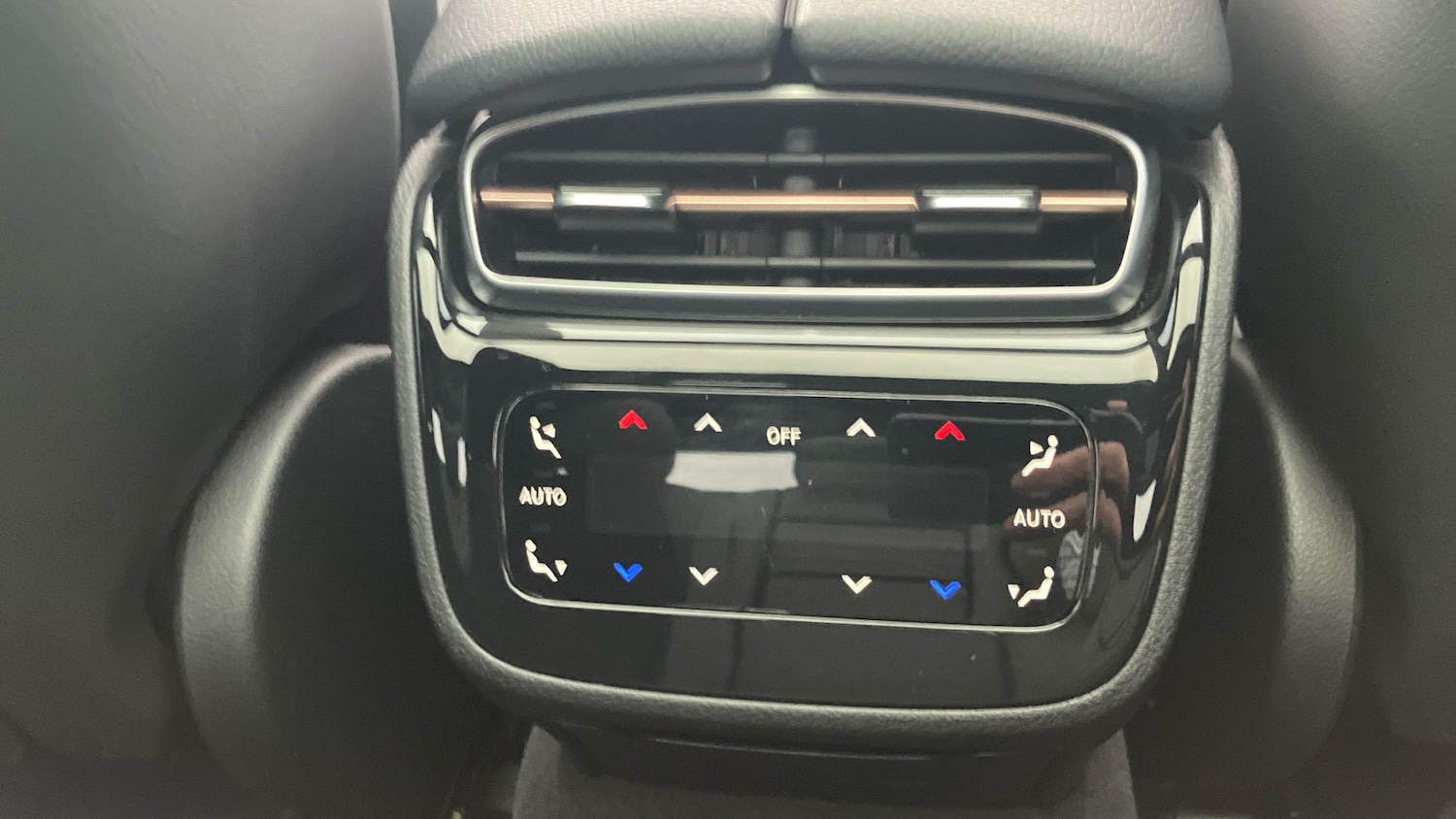 Used Mercedes-Benz EQA 2023 for sale - 78045723: Photo 17