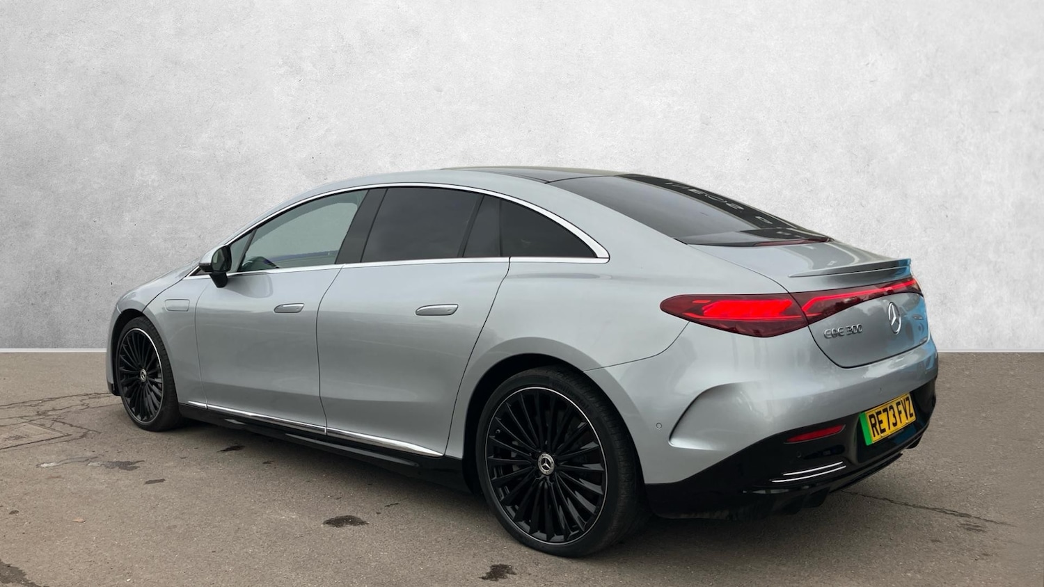 Used Mercedes-Benz EQA 2023 for sale - 78045723: Photo 5