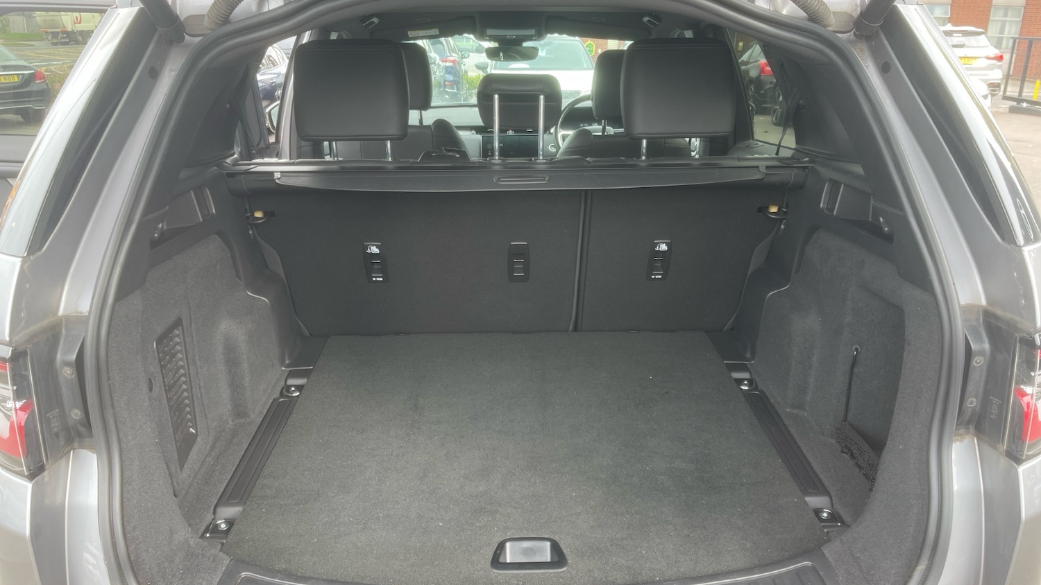 Used Land Rover Discovery Sport 2024 for sale - 78182530: Photo 15