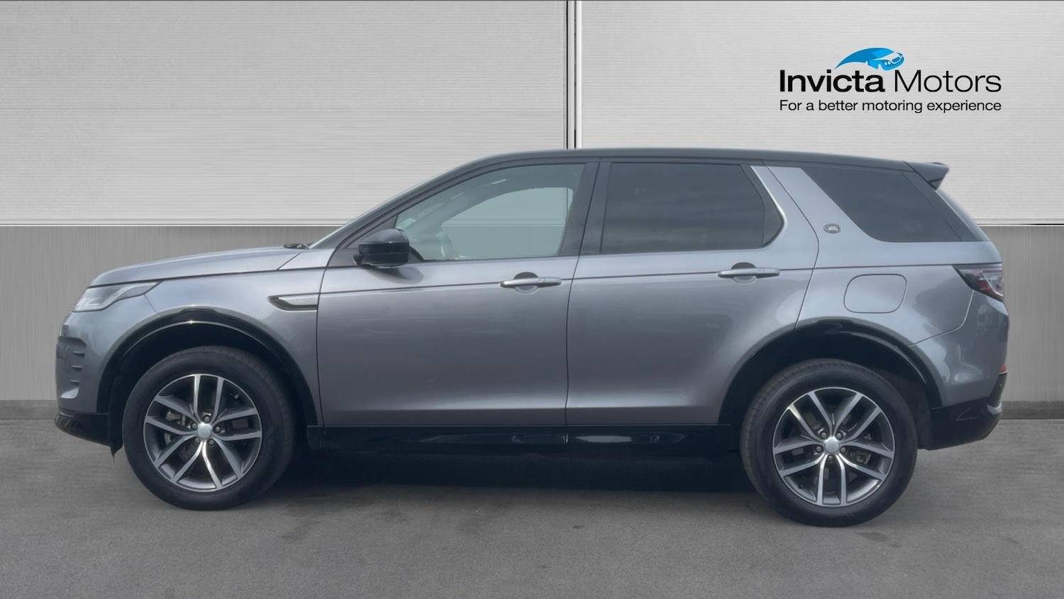 Used Land Rover Discovery Sport 2024 for sale - 78182530: Photo 6