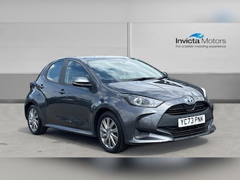 Used Toyota Yaris 2023 for sale - 79483120: Photo