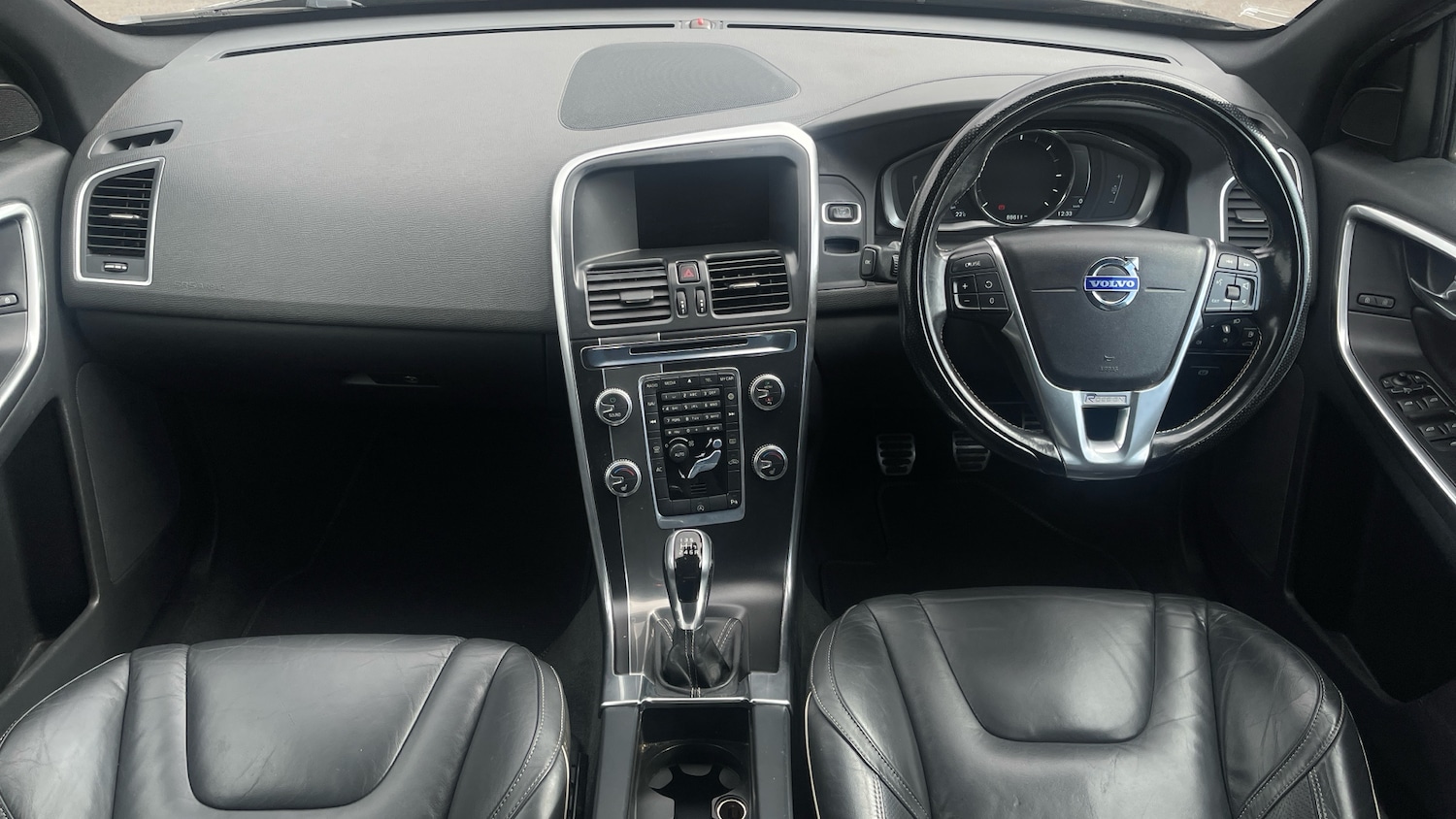 Used Volvo XC60 2015 for sale - 76010659: Photo 11