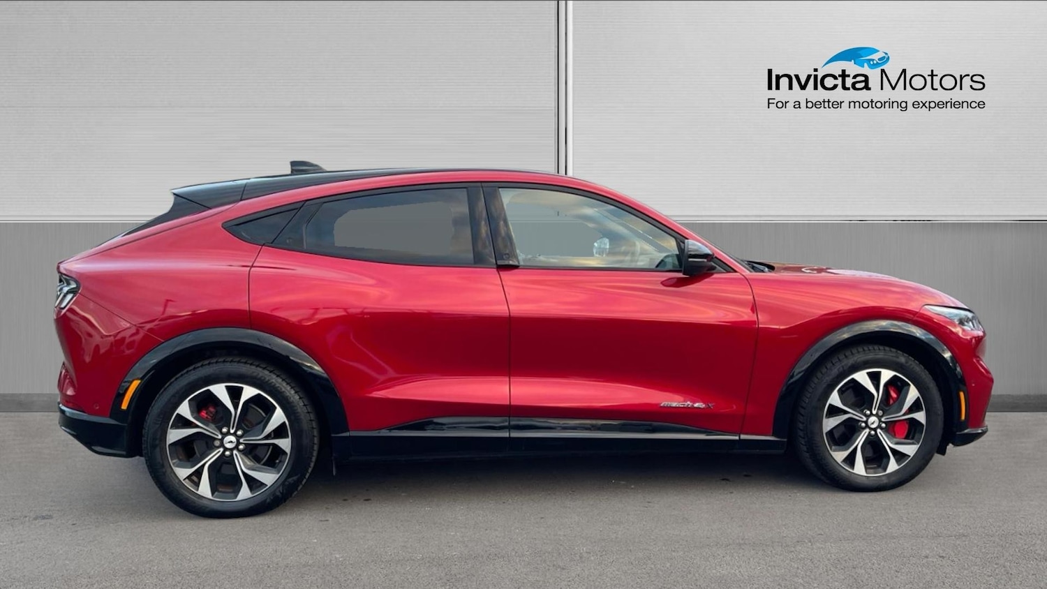 Used Ford Mustang Mach-E 2022 for sale - 76910964: Photo 2