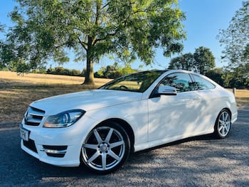 Used Mercedes-Benz C Class 2015 for sale - 79623676: Photo
