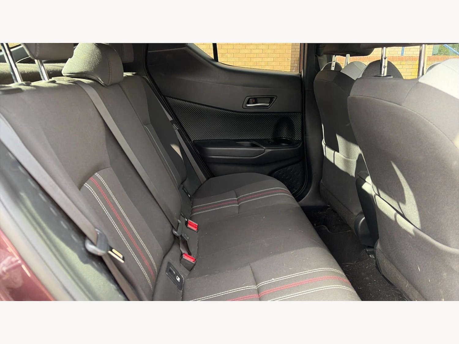 Used Toyota C-HR 2023 for sale - 78062897: Photo 14