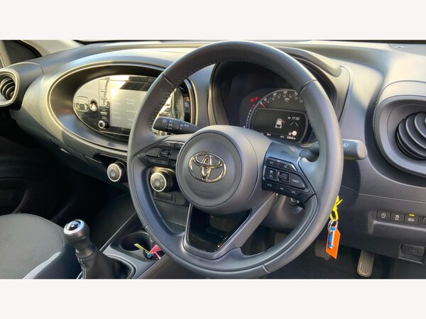 Used Toyota Aygo X 2023 for sale - 76084847: Photo 10