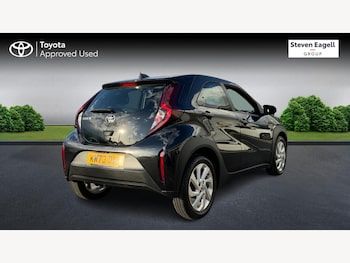 Used Toyota Aygo X 2023 for sale - 76084847: Photo 2